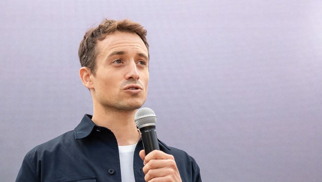 hugo-clement-pour-la-soiree-evenement-« urgence-ocean:-un-sommet-pour-tout-changer »